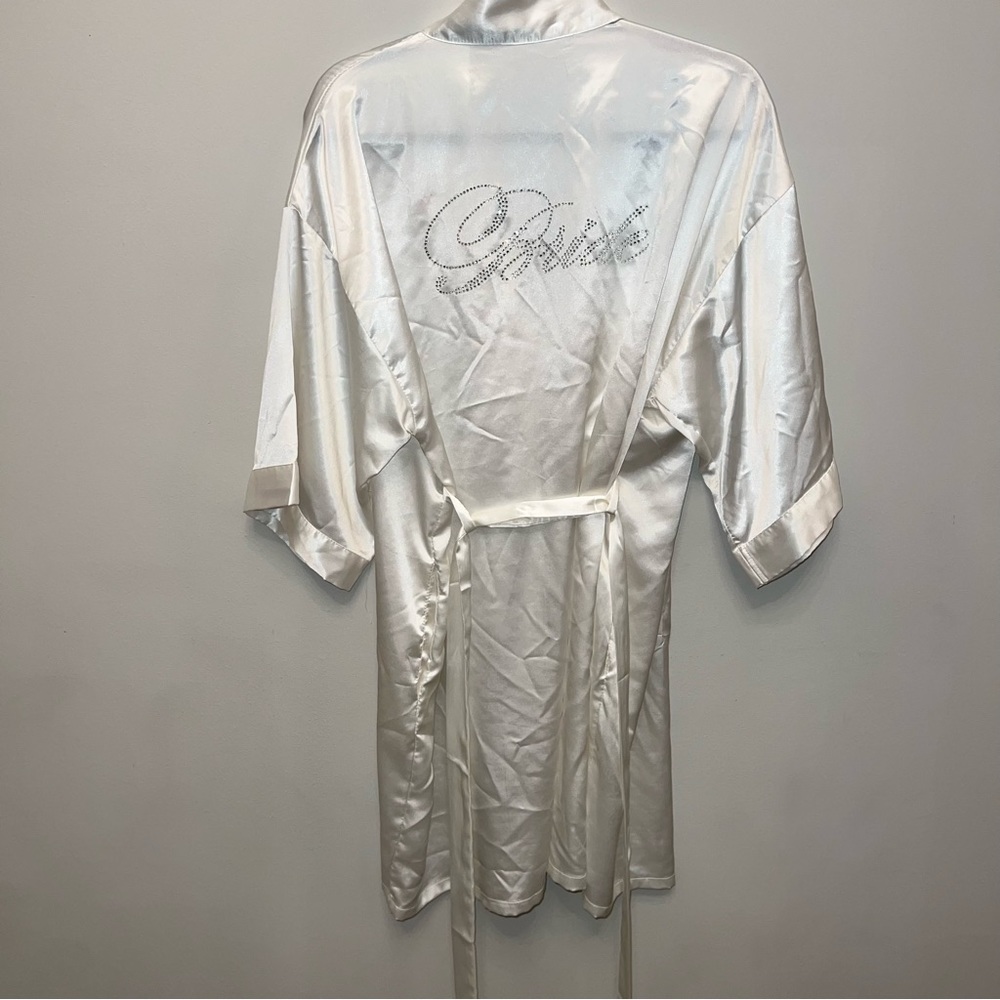 Bride Robe - Picture 3 of 6